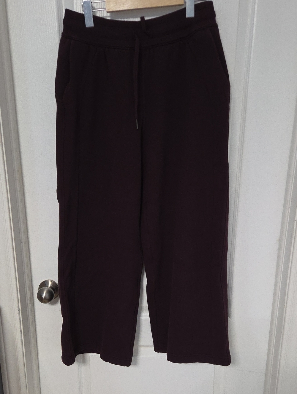 Women's Wide-Leg Drawstring Pants - Deep Plum